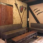 Interessante Wachstube Fuer 6 Pers Im Rittergut Bei Dresden Апартаменты