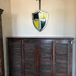 Апартаменты Interessante Wachstube Fuer 6 Pers Im Rittergut Bei Dresden Wachau
